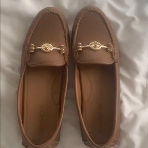 coach flats/loafers